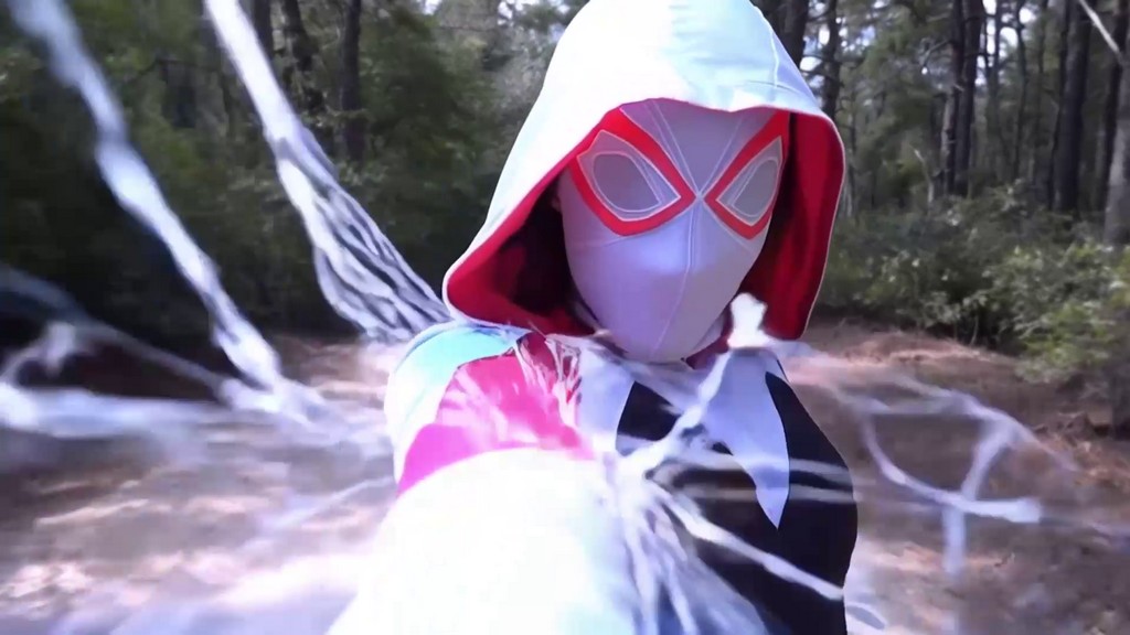 Arachnotopia – Spiderwoman Fingered 1080p