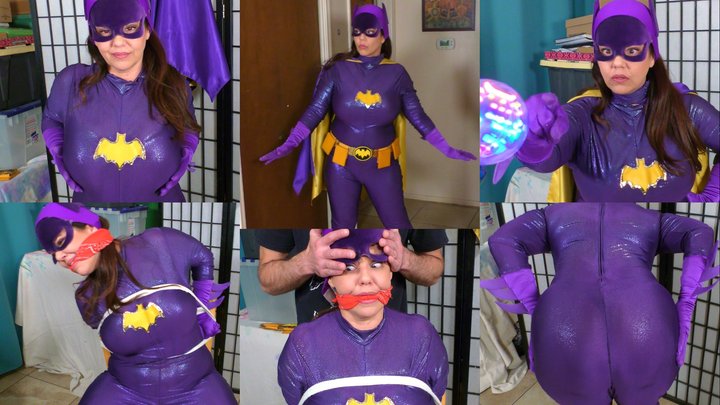 BatTracy Bewildered & Bound