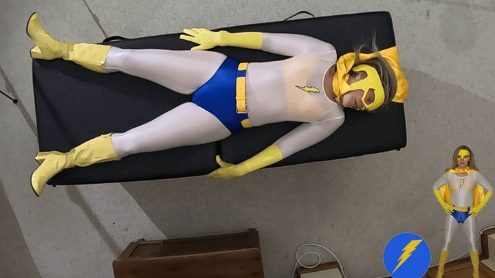 Lightning Strike Cums At The Spa