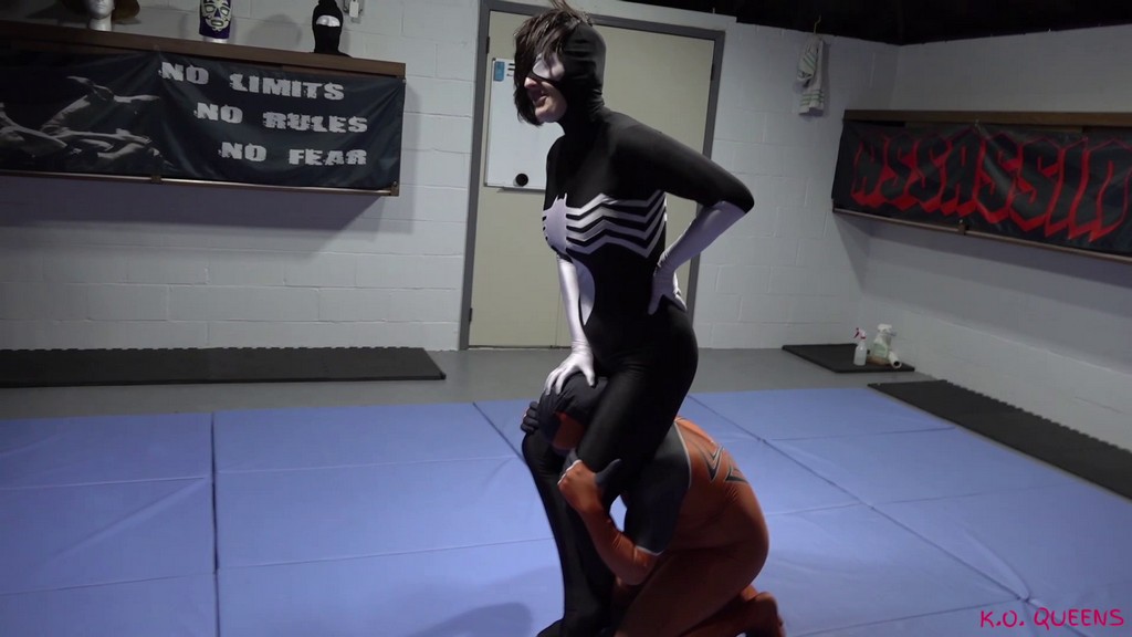 Lady Venom vs Spider-Man